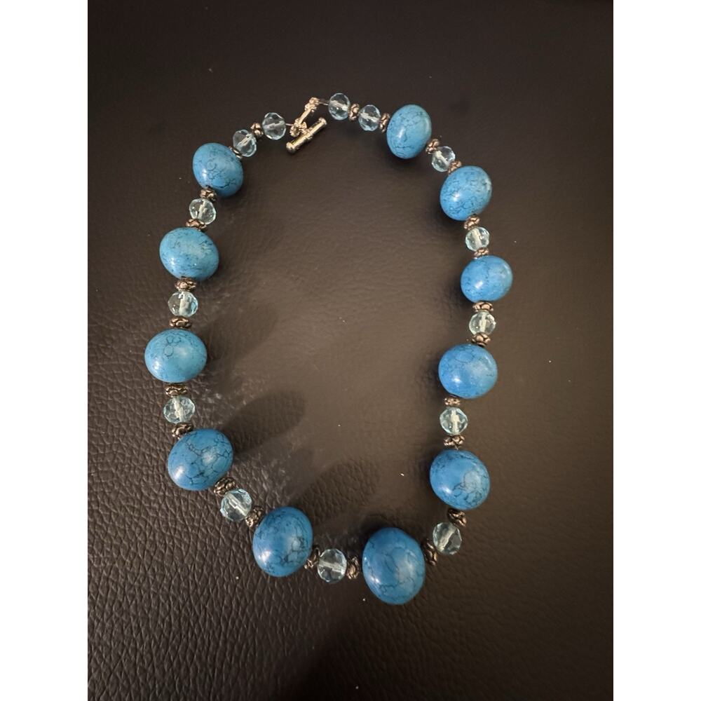 Blue/Silver Costume Jewelry Bundle, 4 Pieces, Necklaces, Clip-On Earrings, Owl - Picture 7 of 9